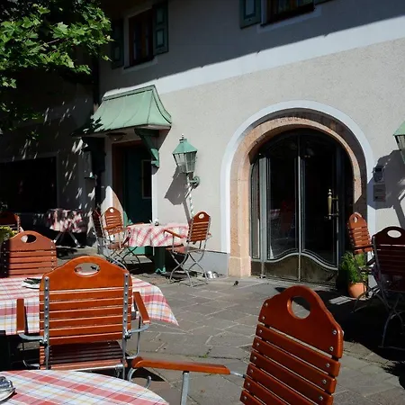 Simmerlwirt Penzion Sankt Leonhard (Grodig)